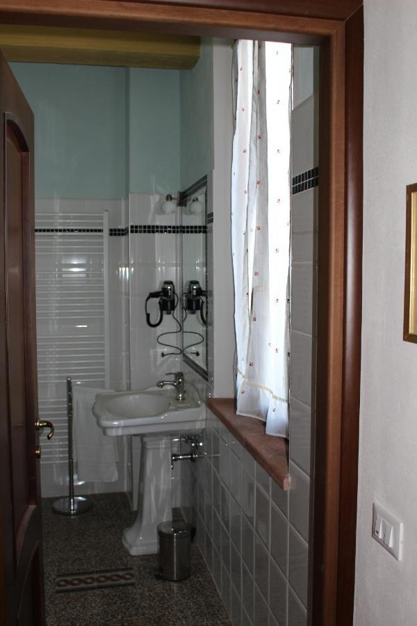 Locanda Donna Laura Imola Exterior photo
